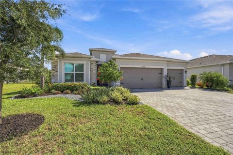 Casa en Englewood, Florida 4 dormitorios, 208.01 m2 № 2361099
