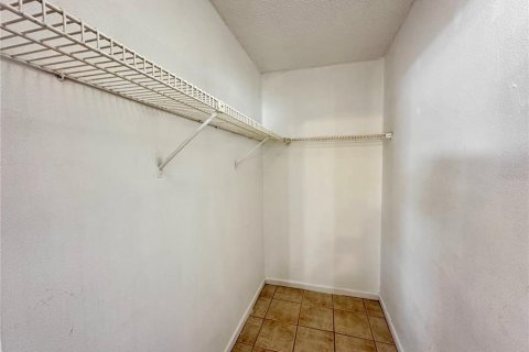 Villa ou maison à louer à Ocala, Floride: 3 chambres, 146.04 m2 № 2151067 - photo 11