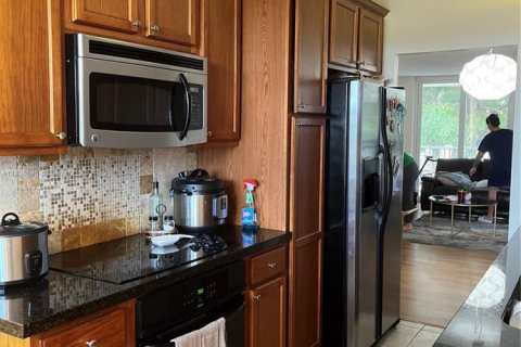 Condo in Plantation, Florida, 2 bedrooms  № 1875494 - photo 6