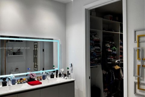 Купить кондоминиум в Майами-Бич, Флорида 1 спальня, 68.56м2, № 1998733 - фото 16