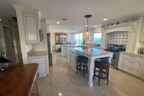 Copropriété à louer à Sarasota, Floride: 2 chambres, 239.69 m2 № 1428758 - photo 14