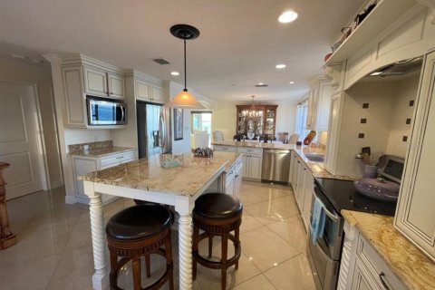Copropriété à louer à Sarasota, Floride: 2 chambres, 239.69 m2 № 1428758 - photo 13