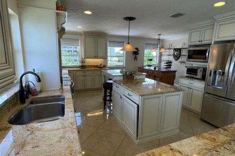 Copropriété à louer à Sarasota, Floride: 2 chambres, 239.69 m2 № 1428758 - photo 12