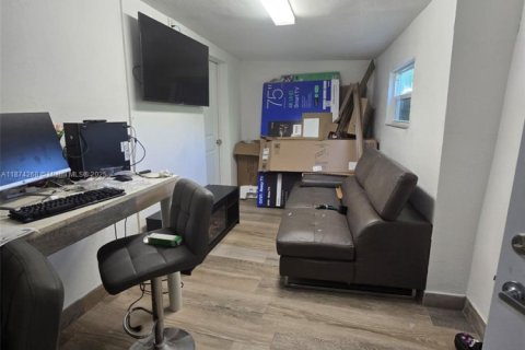 Купить виллу или дом в Хайалиа, Флорида 3 спальни, 153.38м2, № 1925692 - фото 16