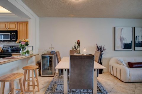 Condominio en venta en Naples, Florida, 2 dormitorios № 1891527 - foto 5