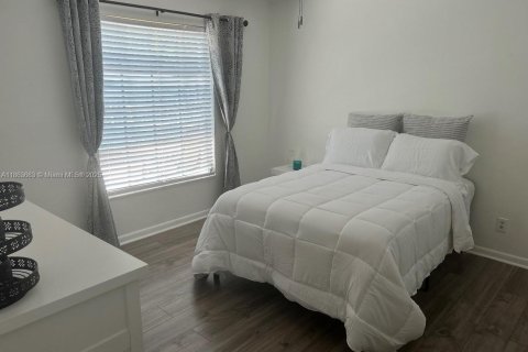 Condominio en venta en Naples, Florida, 2 dormitorios № 1891527 - foto 16