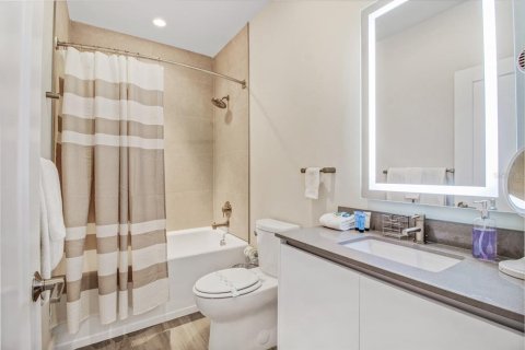 Touwnhouse à vendre à Clermont, Floride: 4 chambres, 174.93 m2 № 554785 - photo 16