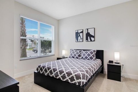 Touwnhouse à vendre à Clermont, Floride: 4 chambres, 174.93 m2 № 554785 - photo 17