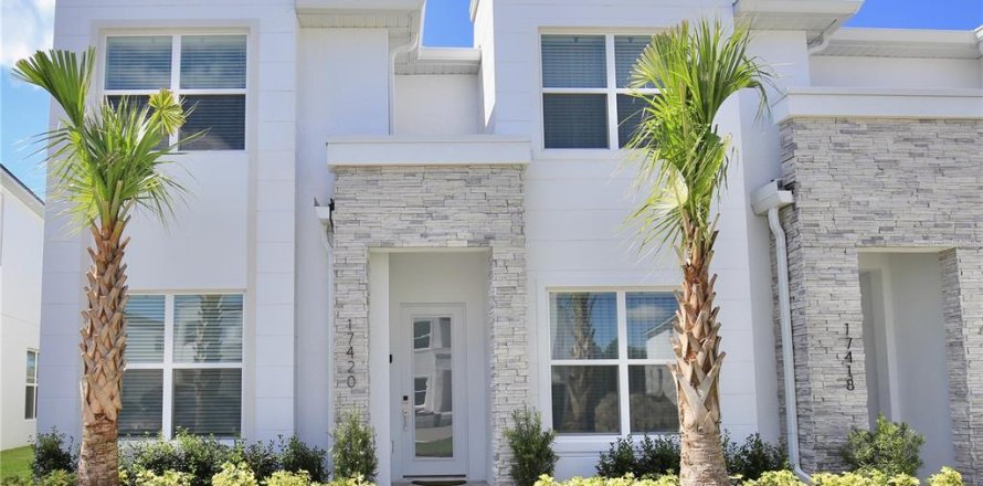 Touwnhouse à Clermont, Floride 4 chambres, 174.93 m2 № 554785