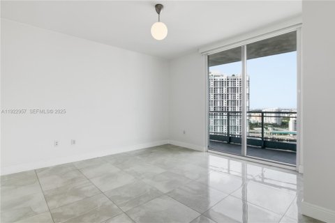 Condominio en venta en Miami, Florida, 2 dormitorios, 100.98 m2 № 1982049 - foto 21