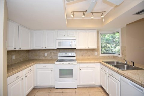 Copropriété à louer à Palm Coast, Floride: 2 chambres, 84.73 m2 № 2234533 - photo 9