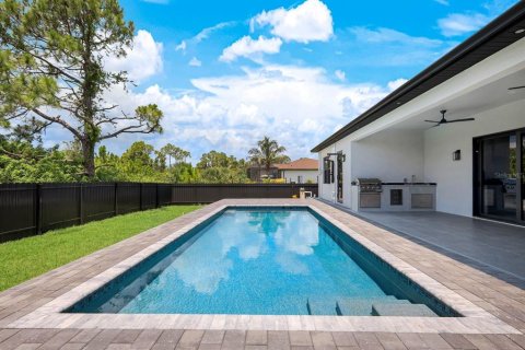 Casa en venta en Port Charlotte, Florida, 4 dormitorios, 211.54 m2 № 2198247 - foto 29