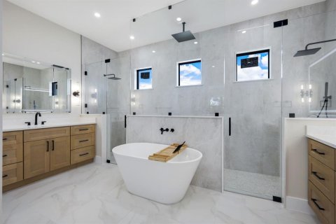 Casa en venta en Port Charlotte, Florida, 4 dormitorios, 211.54 m2 № 2198247 - foto 20