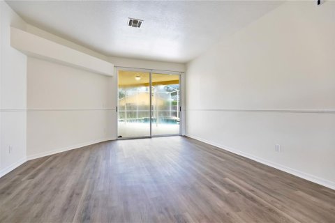 Casa en venta en Tampa, Florida, 4 dormitorios, 202.43 m2 № 2208627 - foto 6
