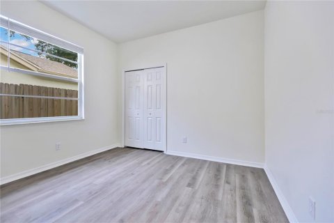 Casa en venta en Tampa, Florida, 4 dormitorios, 202.43 m2 № 2208627 - foto 21