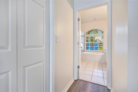 Casa en venta en Tampa, Florida, 4 dormitorios, 202.43 m2 № 2208627 - foto 19
