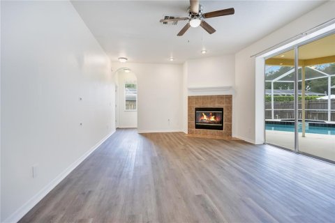 Casa en venta en Tampa, Florida, 4 dormitorios, 202.43 m2 № 2208627 - foto 3