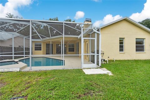 Casa en venta en Tampa, Florida, 4 dormitorios, 202.43 m2 № 2208627 - foto 27