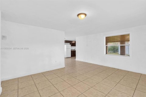 Casa en alquiler en Fort Lauderdale, Florida, 3 dormitorios, 116.31 m2 № 2018141 - foto 25