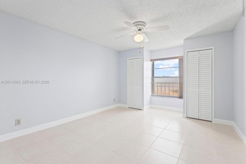 Condominio en alquiler en Doral, Florida, 1 dormitorio, 71.53 m2 № 2076421 - foto 9
