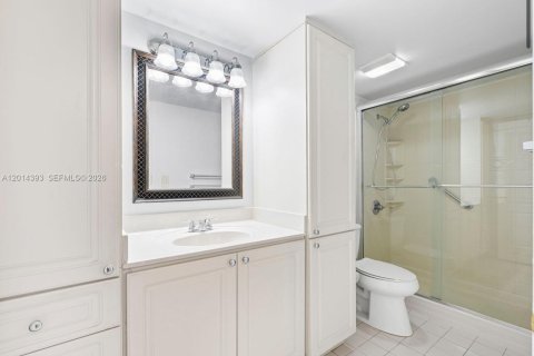 Condominio en alquiler en Doral, Florida, 1 dormitorio, 71.53 m2 № 2076421 - foto 10