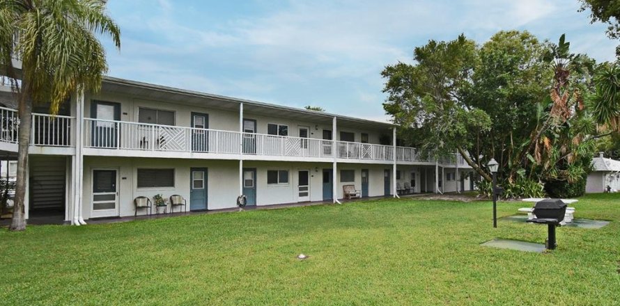 Condominio en Orlando, Florida, 1 dormitorio  № 1689966