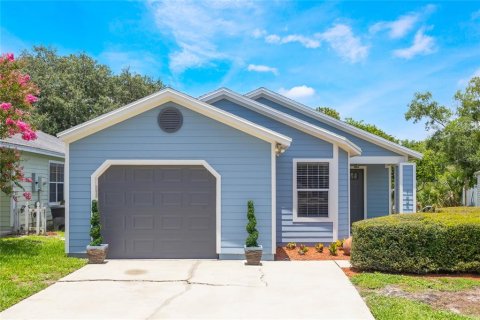 House in Sanford, Florida 3 bedrooms, 119.01 sq.m. № 1777415 - photo 7
