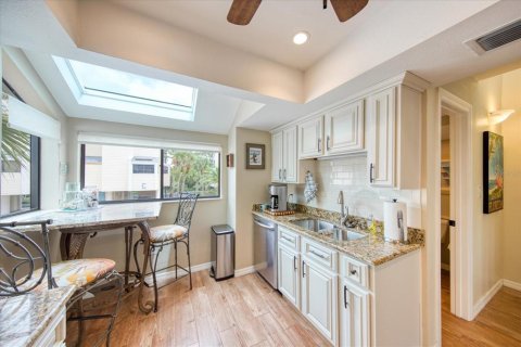 Adosado en alquiler en Tarpon Springs, Florida, 2 dormitorios, 113.34 m2 № 1869421 - foto 15