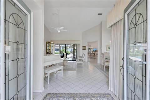 House in Nokomis, Florida 3 bedrooms, 185.9 sq.m. № 2203321 - photo 8