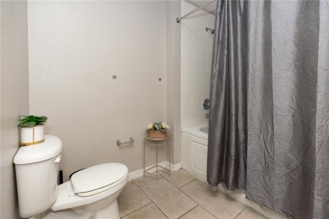 Condominio en venta en Kissimmee, Florida, 3 dormitorios, 120.4 m2 № 1810263 - foto 13