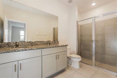 House in Haines City, Florida 4 bedrooms, 170.01 sq.m. № 1750575 - photo 9