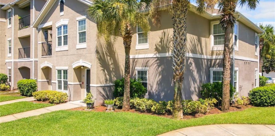 Condominio en Orlando, Florida, 3 dormitorios № 1881039