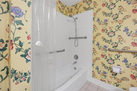House in Ocala, Florida 4 bedrooms, 213.77 sq.m. № 2122027 - photo 30