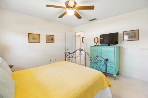 House in Ocala, Florida 4 bedrooms, 213.77 sq.m. № 2122027 - photo 28