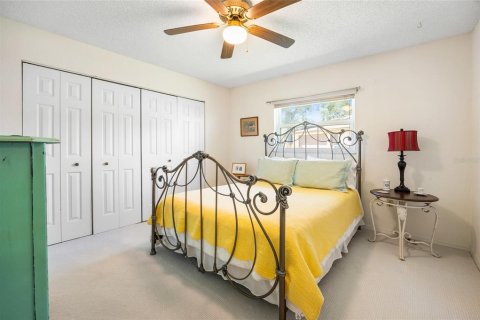 House in Ocala, Florida 4 bedrooms, 213.77 sq.m. № 2122027 - photo 27