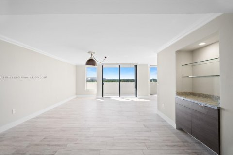 Copropriété à vendre à Coral Gables, Floride: 3 chambres, 159.14 m2 № 1972162 - photo 6