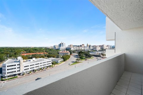 Copropriété à vendre à Coral Gables, Floride: 3 chambres, 159.14 m2 № 1972162 - photo 30