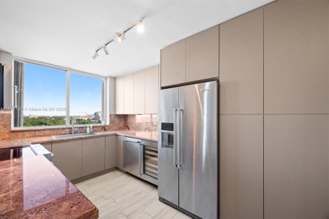 Copropriété à vendre à Coral Gables, Floride: 3 chambres, 159.14 m2 № 1972162 - photo 13