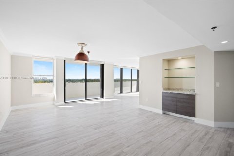 Copropriété à vendre à Coral Gables, Floride: 3 chambres, 159.14 m2 № 1972162 - photo 7