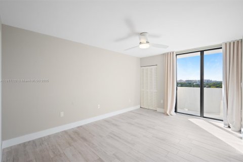 Copropriété à vendre à Coral Gables, Floride: 3 chambres, 159.14 m2 № 1972162 - photo 22