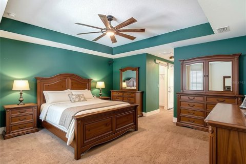 Villa ou maison à vendre à Weeki Wachee, Floride: 4 chambres, 211.54 m2 № 2310582 - photo 28