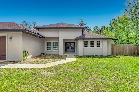 Villa ou maison à vendre à Weeki Wachee, Floride: 4 chambres, 211.54 m2 № 2310582 - photo 3