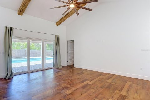 Villa ou maison à vendre à Weeki Wachee, Floride: 4 chambres, 211.54 m2 № 2310582 - photo 10