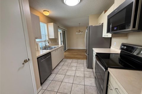 Casa en venta en Lady Lake, Florida, 2 dormitorios, 96.62 m2 № 1909884 - foto 14