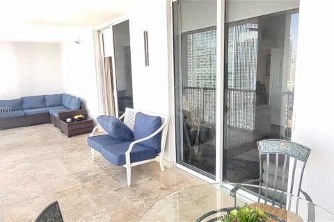 Condominio en alquiler en Miami, Florida, 2 dormitorios, 87.51 m2 № 2046623 - foto 29