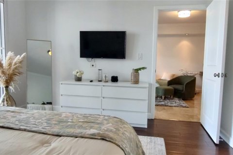 Condominio en alquiler en Miami, Florida, 2 dormitorios, 87.51 m2 № 2046623 - foto 21
