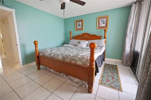 Condominio en alquiler en South Pasadena, Florida, 1 dormitorio, 55.74 m2 № 1798544 - foto 10