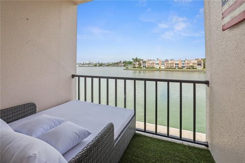 Condominio en alquiler en South Pasadena, Florida, 1 dormitorio, 55.74 m2 № 1798544 - foto 13