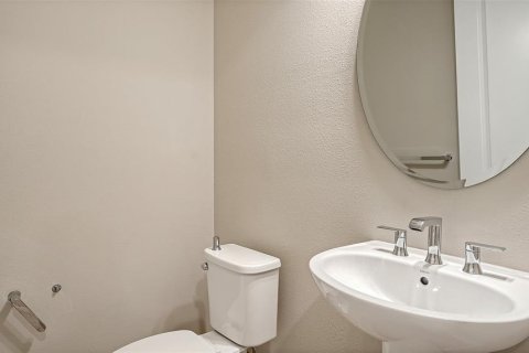 House in Sarasota, Florida 3 bedrooms, 216.65 sq.m. № 2393706 - photo 27