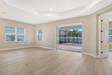 House in Sarasota, Florida 3 bedrooms, 216.65 sq.m. № 2393706 - photo 5